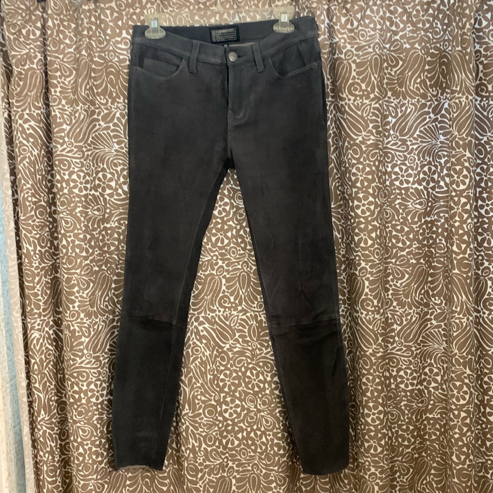 Gorgeous suede/leather Current Elliot skinnies sz 28